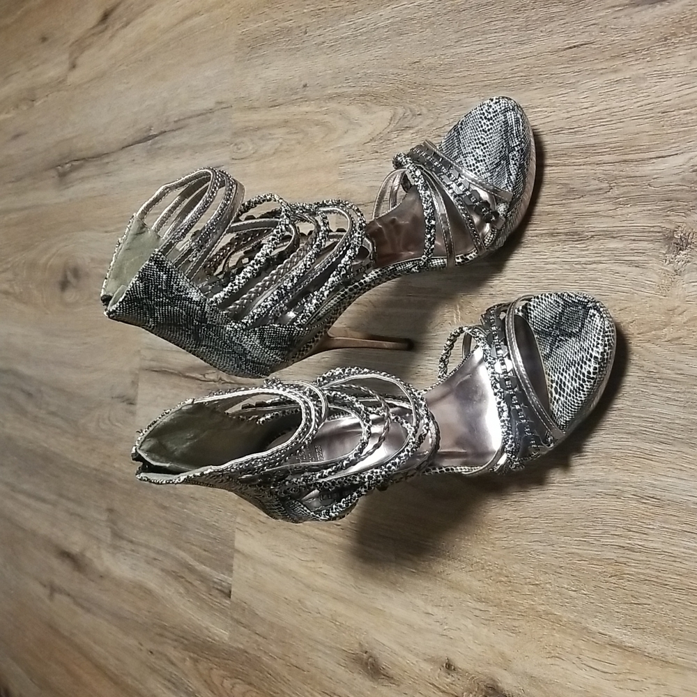 Heels, size 11, snake print